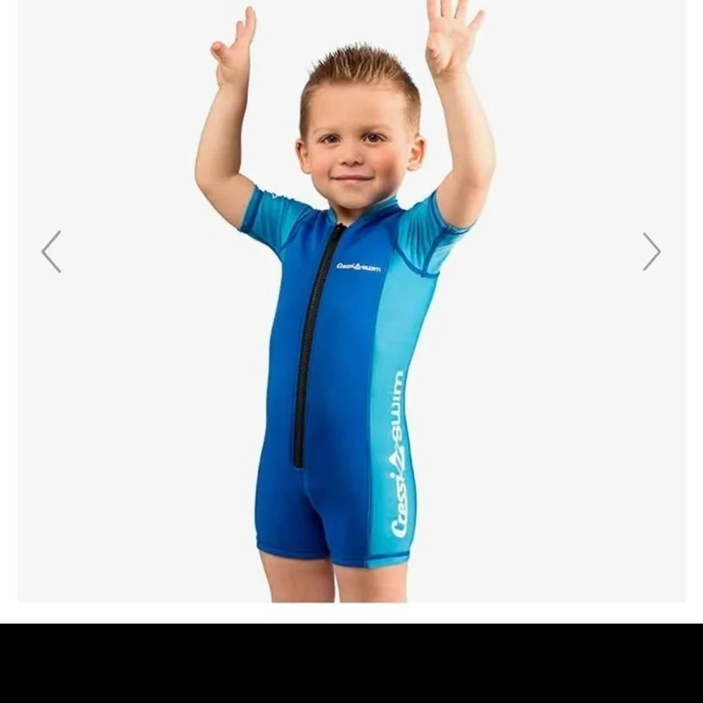 NWT Blue Rashguard with Short Sleeves and Sun Protection ~4T - Picture 2 of 6